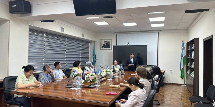 Davra suhbati tashkil etildi